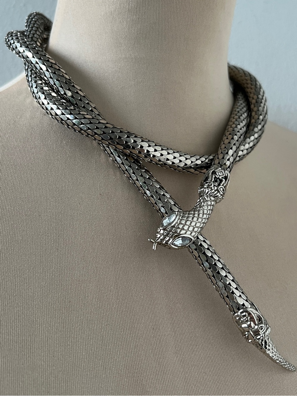 Authentic Vintage Mesh Snake Belt Necklace Silver Serpent Lariat 42” MINT!